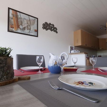 Un appartement sur la marina de St-Gilles Saint-Gilles-Croix-de-Vie Extérieur photo