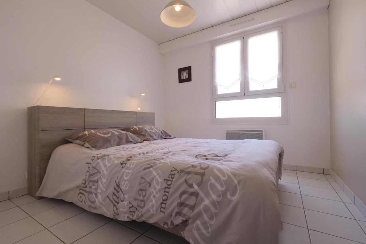 Un appartement sur la marina de St-Gilles Saint-Gilles-Croix-de-Vie Extérieur photo